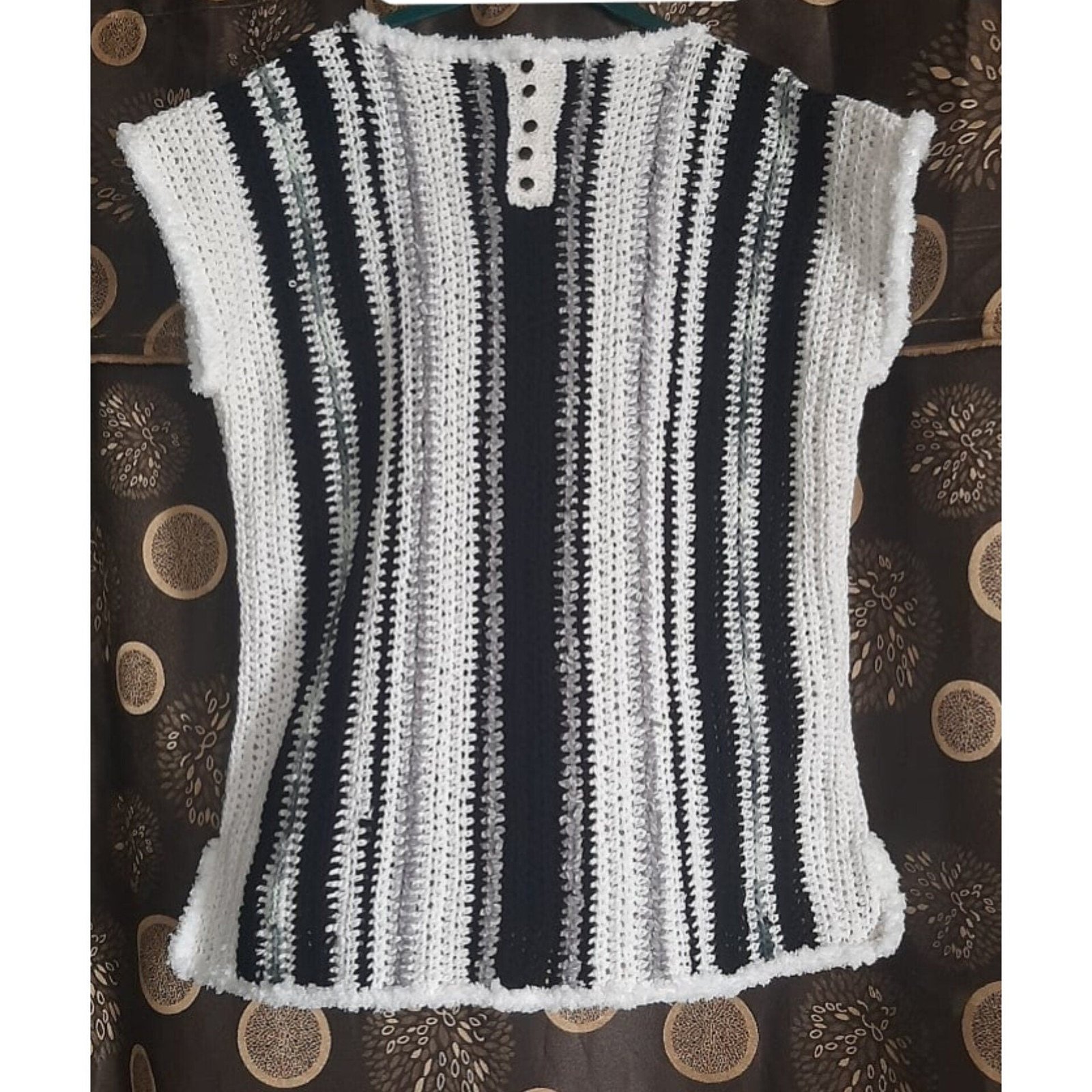 Crochet Ombre Poncho in Monochrome: African-Inspired Faux Fur Trim Kaftan; Unisex Gifts