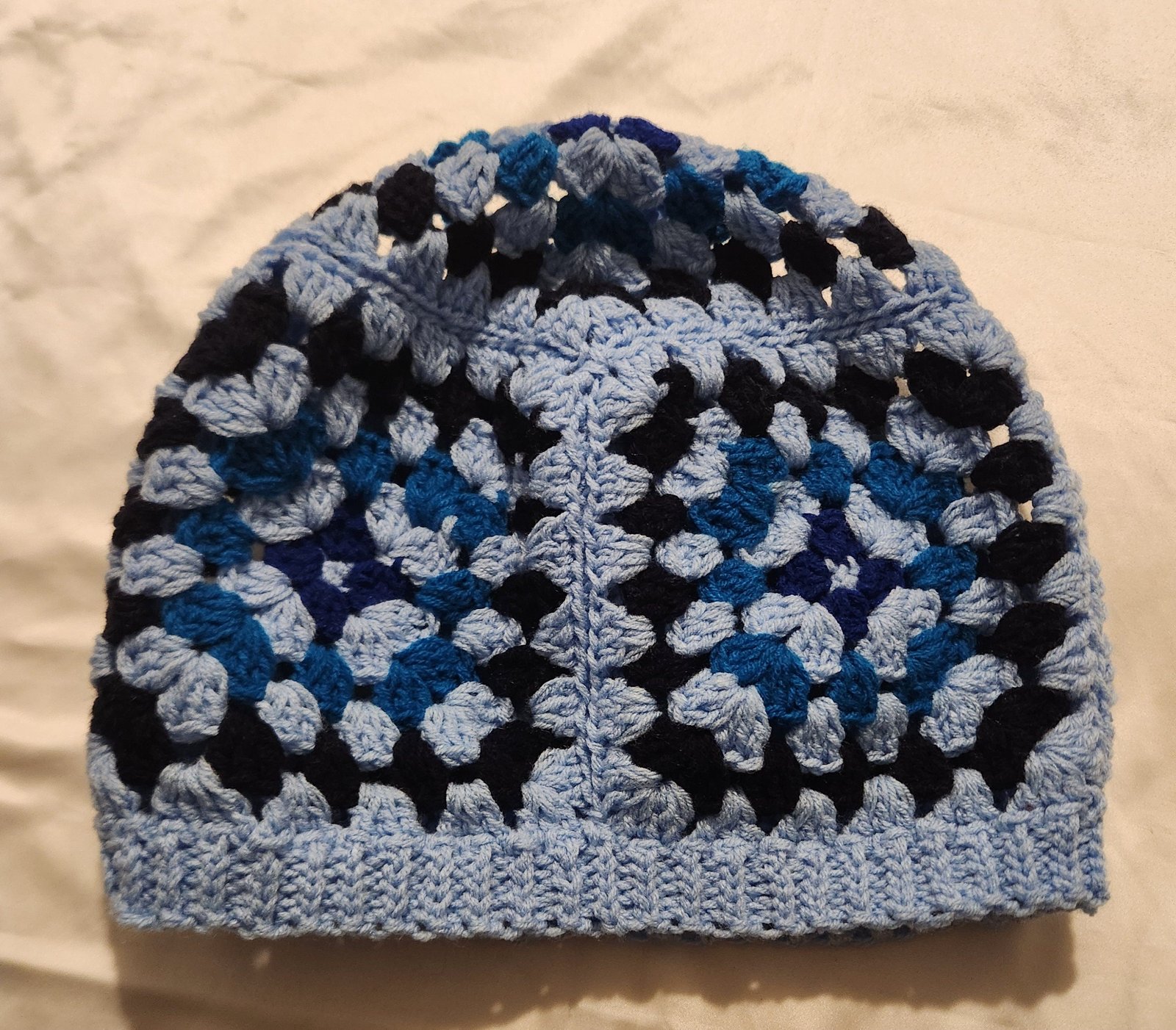 Crochet Slouchy Hat; Granny Square Gradient Unisex Cozy Beanie; Oversize fitting; Unisex Gifts