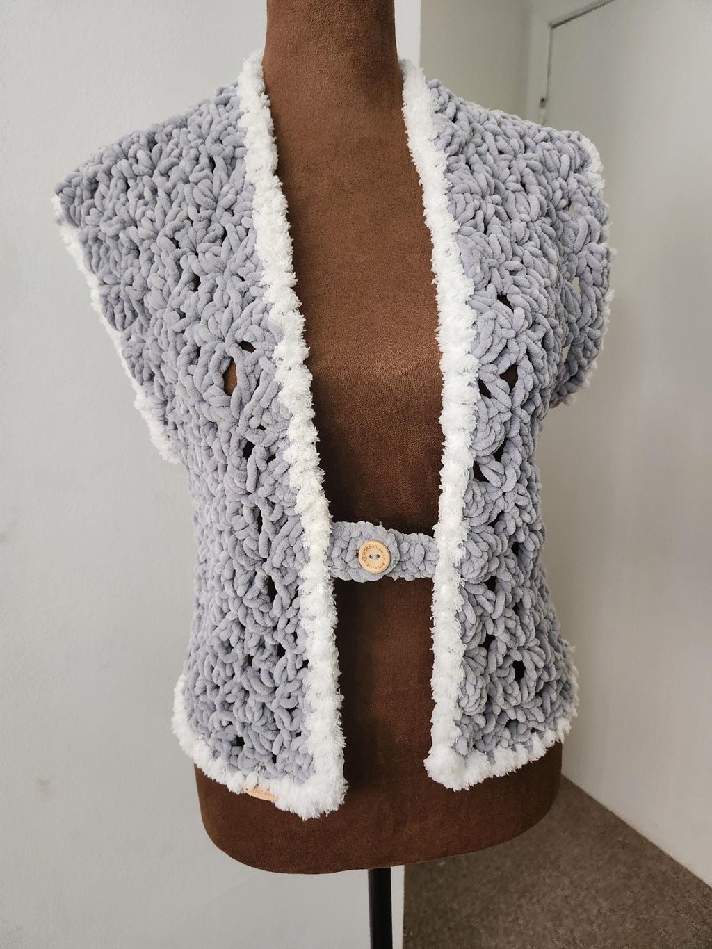 Sleeveless Velvet Handmade Crochet Crop Mesh Jacket, Soft Warm Mini Armless Furry Cardigan Vest
